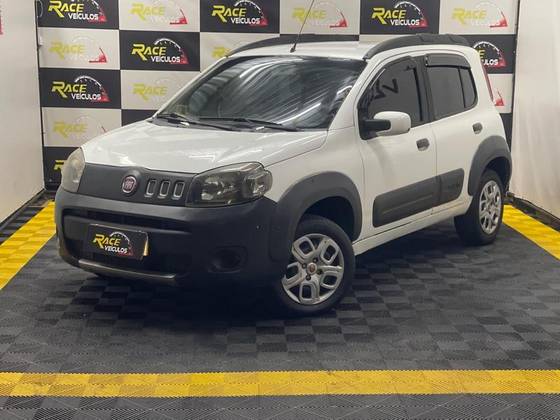FIAT UNO 1.0 EVO WAY 8V FLEX 4P MANUAL FIAT UNO 1.0 EVO WAY 8V FLEX 4P MANUAL